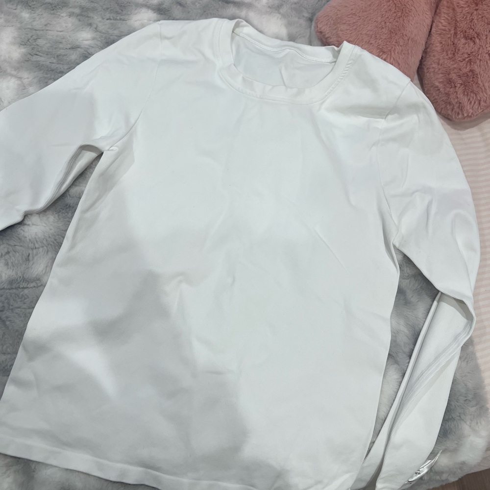 (3) Everyday Women's Long Sleeve Crew Neck Top - White